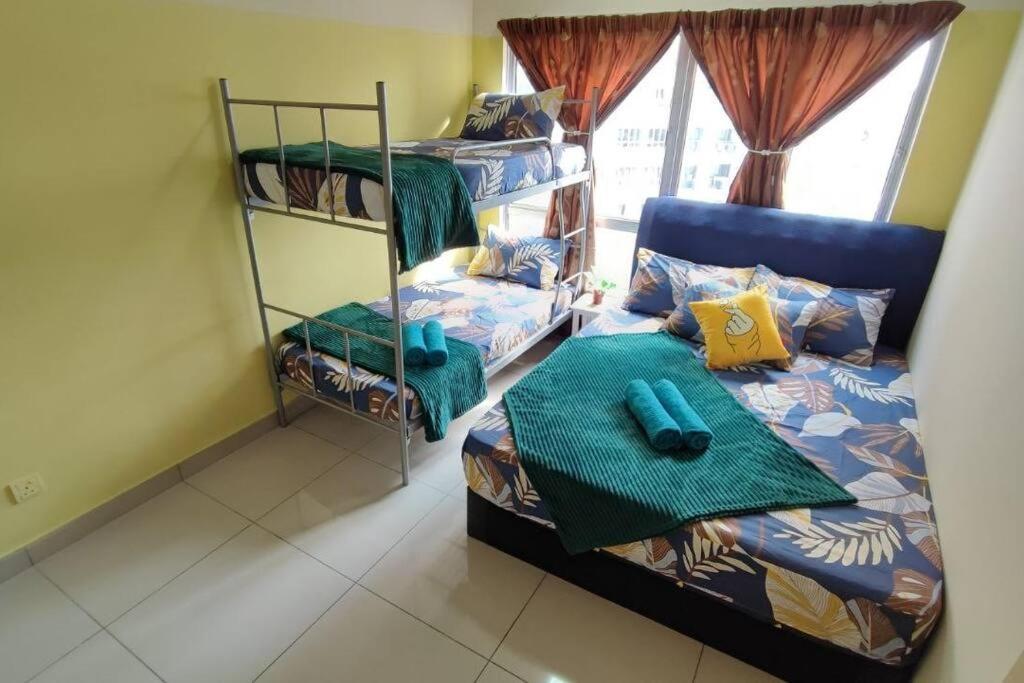Apartment Yolo Budget Netflix Wifi 2.0 Kuala Lumpur